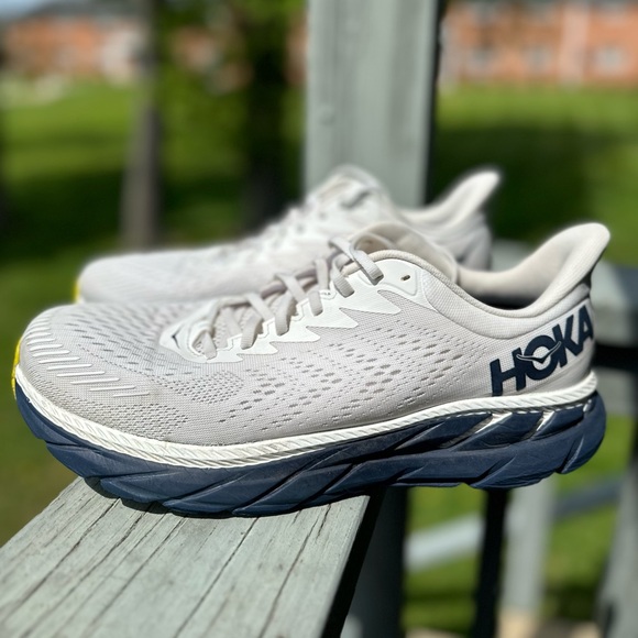 HOKA Men’s Clifton 7 size 12 White Navy Comfort Sneaker Running Trainers - Picture 2 of 14